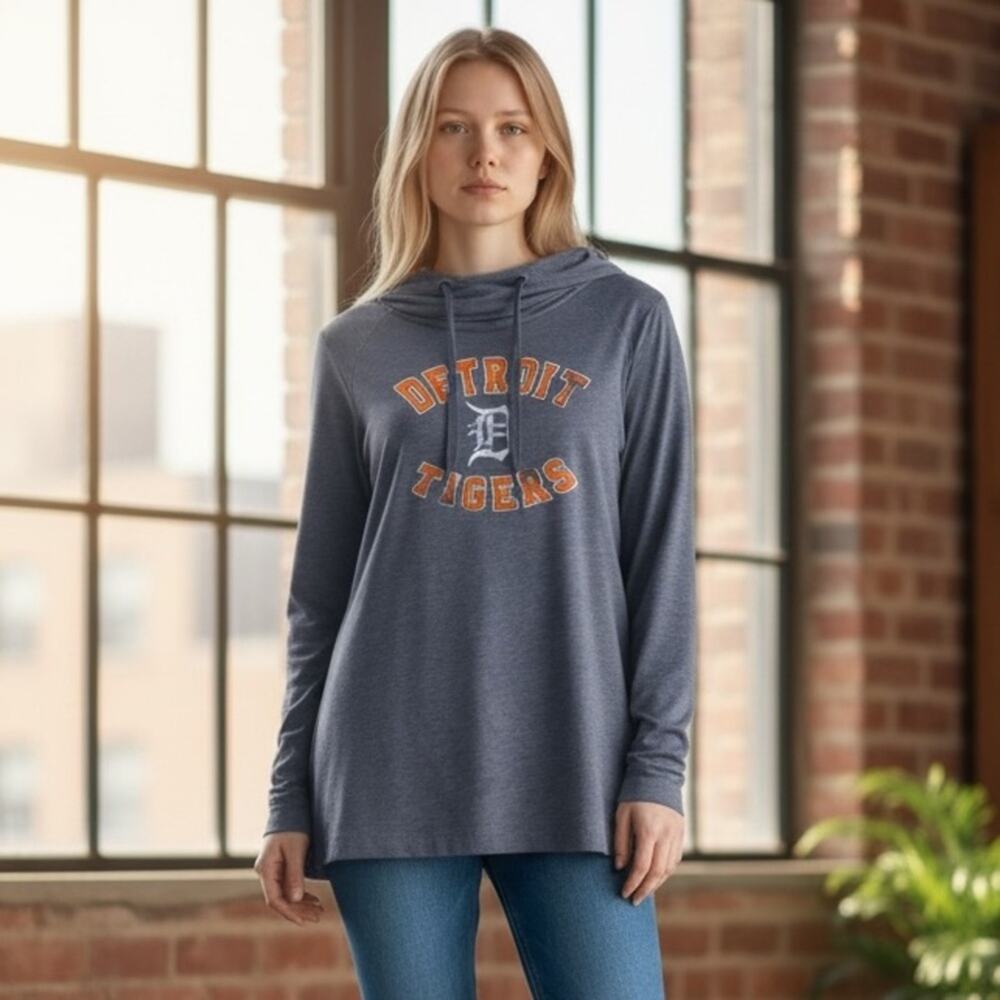 DETROIT TIGERS Women’s XL Lightweight Hoodie Sweatshirt